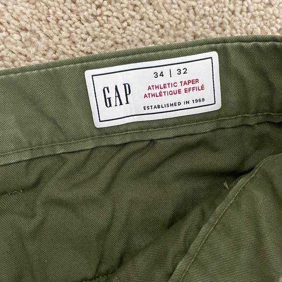 Gap Chino Pants - Picture 2 of 8